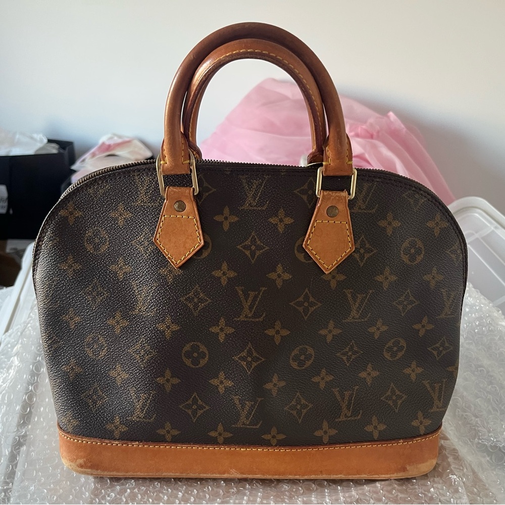 Louis Vuitton Monogram Alma PM